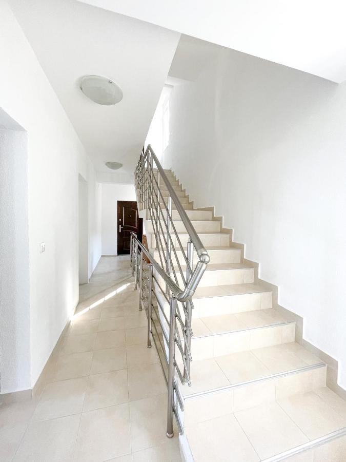 Upart House